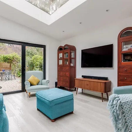 Middle Chine Villa Bournemouth Exterior photo